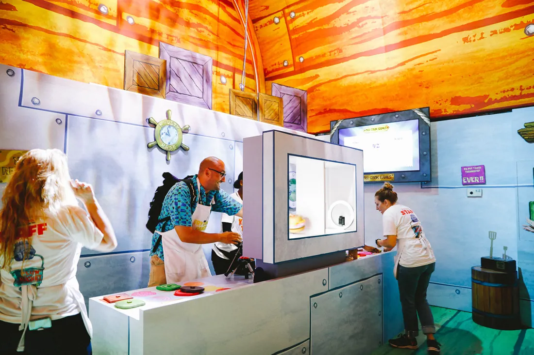 krusty krab fry cook games immersive environment comic con