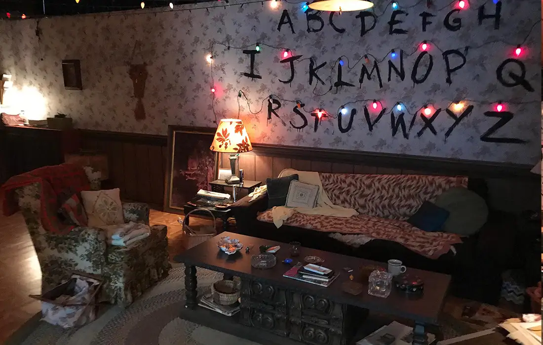 Netflix-Stranger-Things-SDCC-2018-San-Diego-Comic-Con-alphabet-Glow-Exhibitions-Events-Experiences-Projects