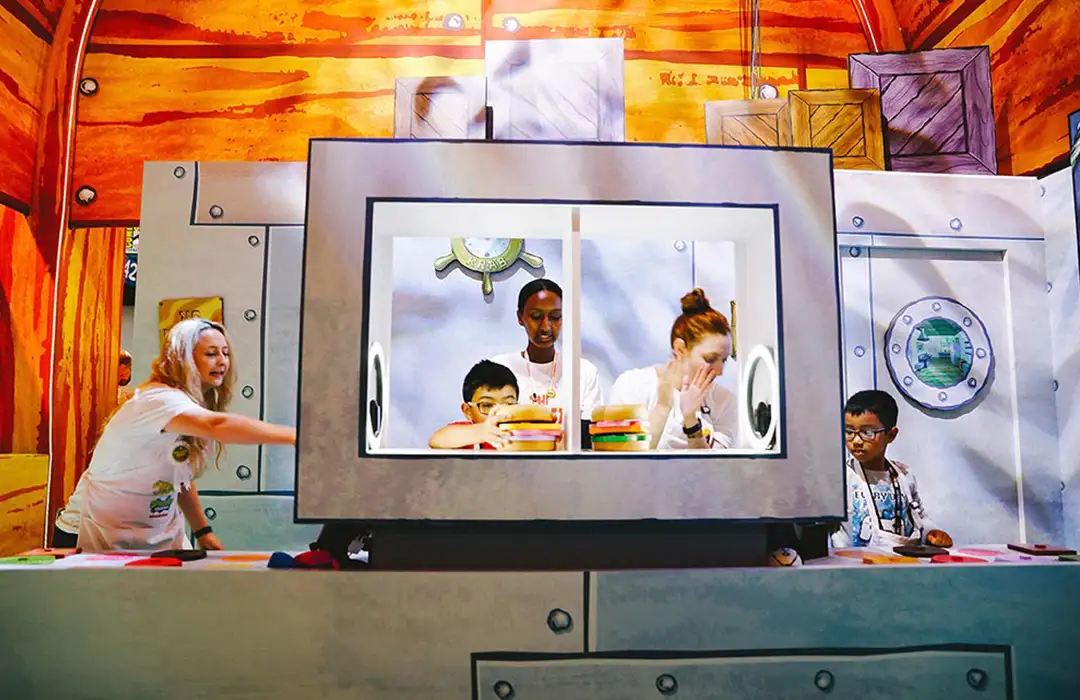 Nickelodeon-03-Booth-Graphics-at-SDCC-2019-San-Diego-Comic-Con-Glow-Exhibitions-Events-Experiences-Projects-Large