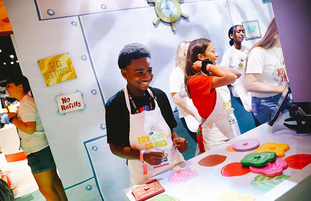 Nickelodeon-04-Booth-Graphics-at-SDCC-2019-San-Diego-Comic-Con-Glow-Exhibitions-Events-Experiences-Projects-Large