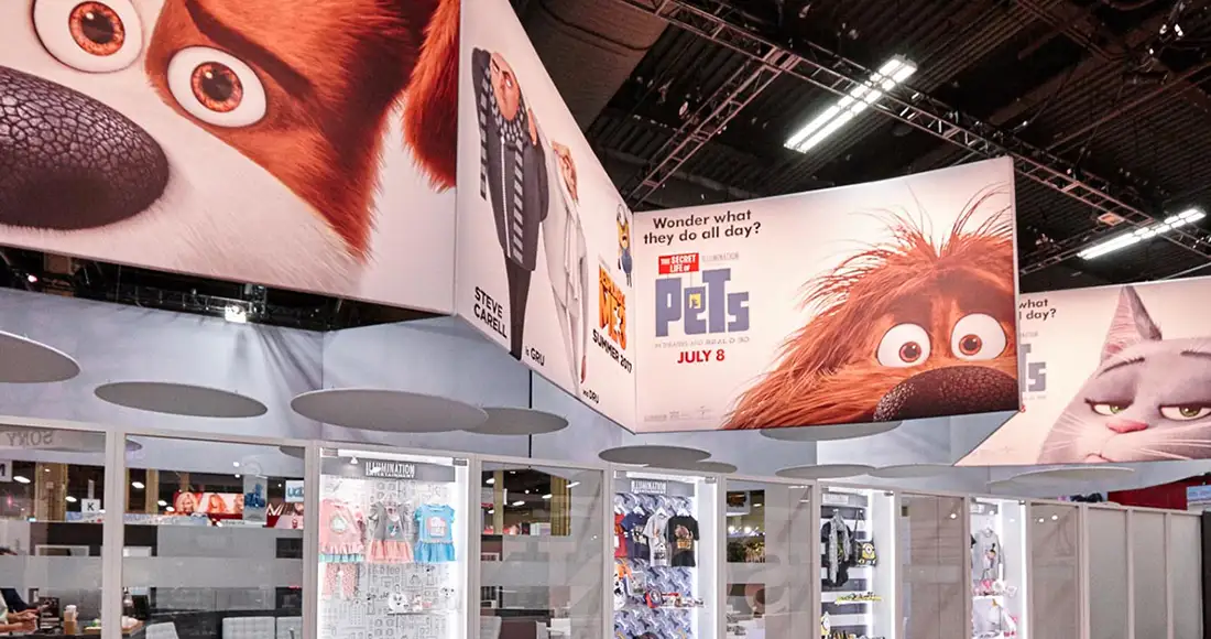 Universal-booth-2016-Las-Vegas-secret-life-of-pets-Glow-Exhibitions-Events-Experiences