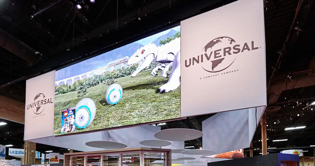 Universal-booth-2016-Las-Vegas-sign-Glow-Exhibitions-Events-Experiences