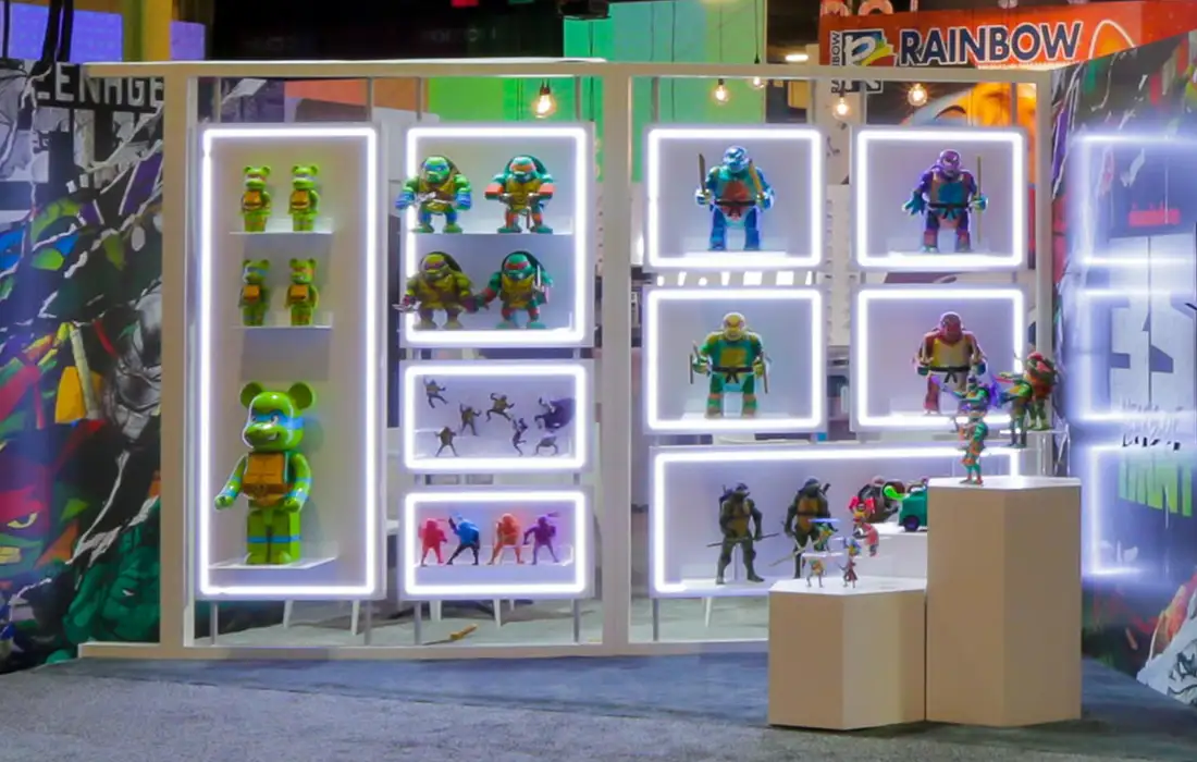 Viacom-Nicelodeon-03-Booth-Graphics-at-Licensing-Expo-Glow-Exhibitions-Events-Interiors-Projects-small