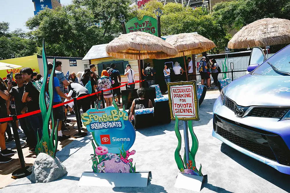 Toyota-SpongeBob-Nickelodeon-05-Booth-Graphics-at-SDCC-2019-San-Diego-Comic-Con-Glow-Exhibitions-Events-Experiences-Projects-Small