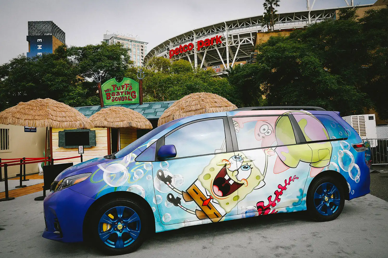 Toyota-SpongeBob-Nickelodeon-07-Booth-Graphics-at-SDCC-2019-San-Diego-Comic-Con-Glow-Exhibitions-Events-Experiences