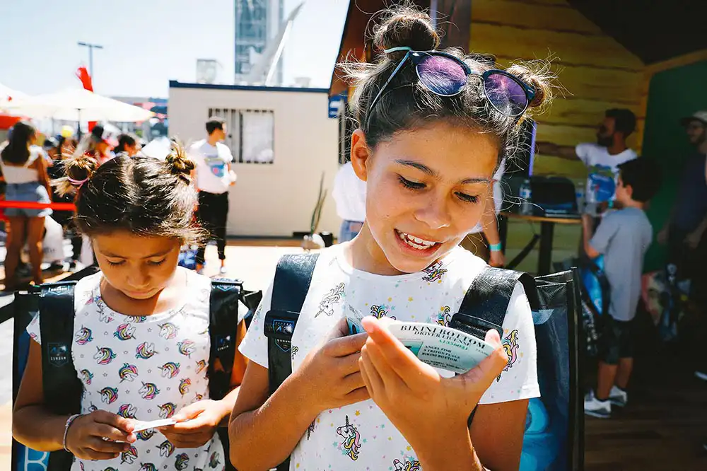 Toyota-SpongeBob-Nickelodeon-09-Booth-Graphics-at-SDCC-2019-San-Diego-Comic-Con-Glow-Exhibitions-Events-Experiences-Projects-Small